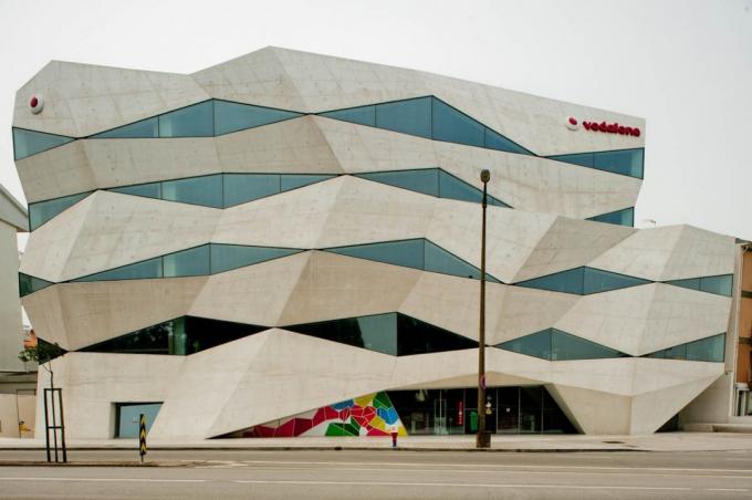 Eurooppalainen arkkitehtuuri: Vodafone pääkonttori Portugalissa