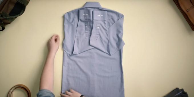 Kuinka taittaa paita: mutka ARM ylöspäin