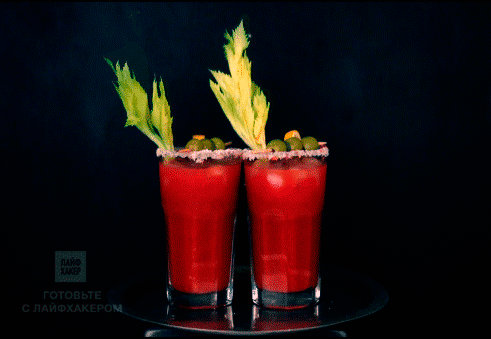 Cocktail "Bloody Mary" valmis