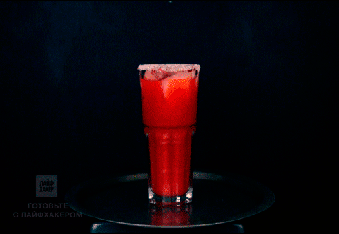 Koristele cocktail "Bloody Mary"