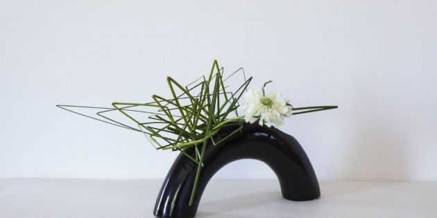 minimalistinen ikebana