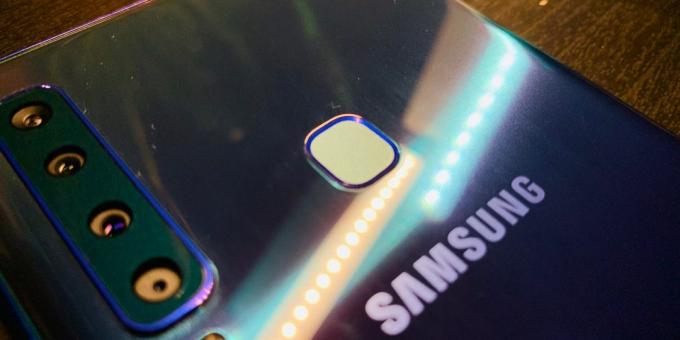 Samsung Galaxy A9: Sensor sormenjälki