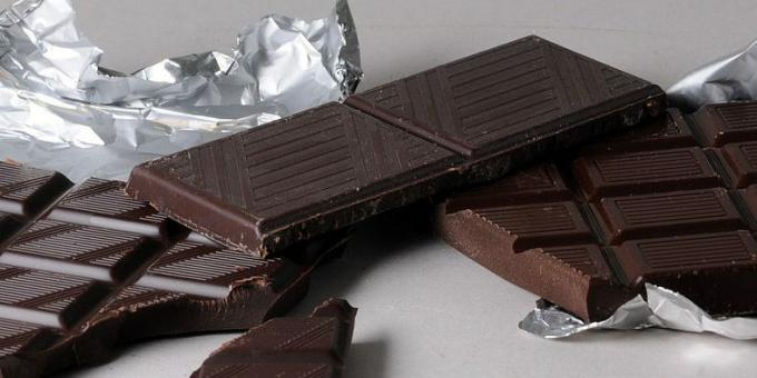 Mitkä elintarvikkeet sisältävät magnesiumia: tumma suklaa