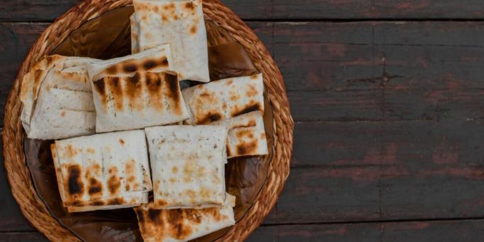 Piknik-idea: Lavash-kirjekuoret juustolla