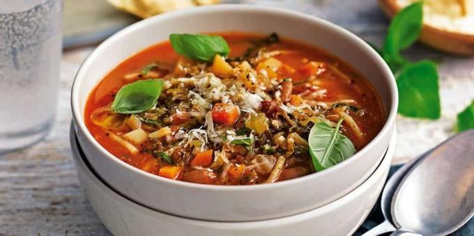 Mitä laittaa minestronea