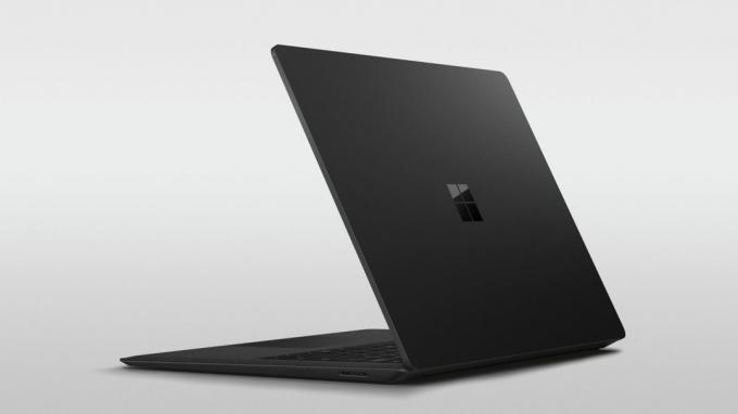 Esittely Microsoft: Surface Laptop 2