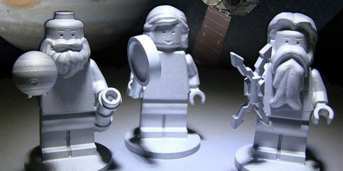 Epätavalliset esineet avaruudessa: Lego-hahmot
