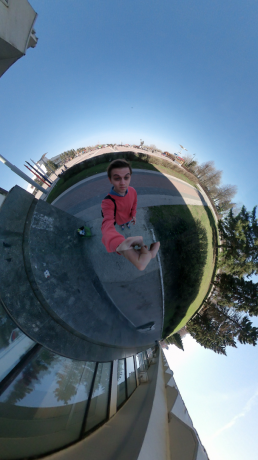 Giroptic iO: valokuva Little Planet tilassa