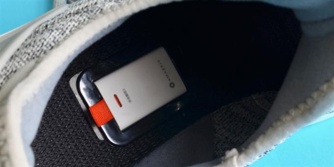 Xiaomi Kevyt Sneakers: asennetaan siru