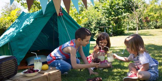 Lasten syntymäpäivä: Go vaellus piknik lopullisessa