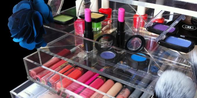 säästää kosmetiikka: kosmetiikka varastointi