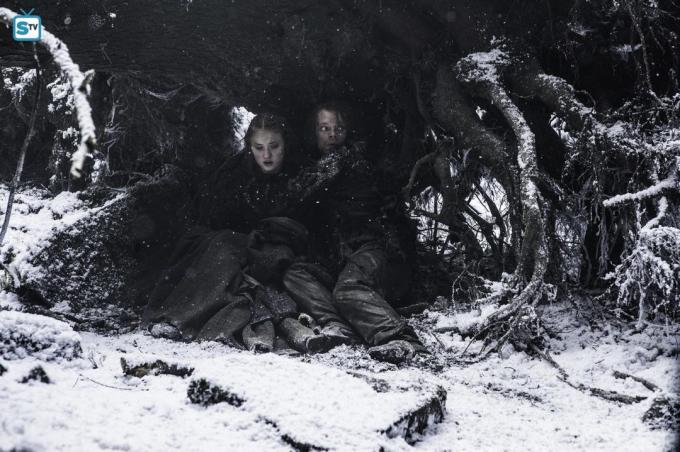 Theon ja Sansa paeta Chase