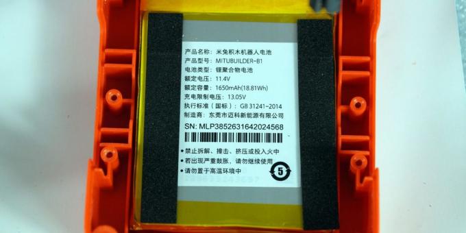 Xiaomi Mitu Rakentaja DIY: akku