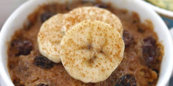 Banaani muffinit rusinoita