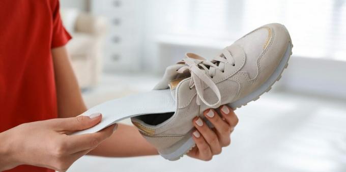 Kenkien hoito: kuinka kuivata kengät oikein