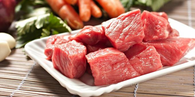Kuinka paljon keittää naudanlihaa: tuoretta lihaa