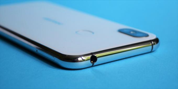 Älypuhelin Yleiskatsaus Ulefone X: 3,5 mm: n liitin