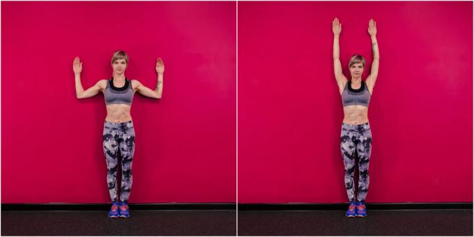 Kuinka suurentaa rintojasi liikunnalla: nosta kätesi seinän viereen