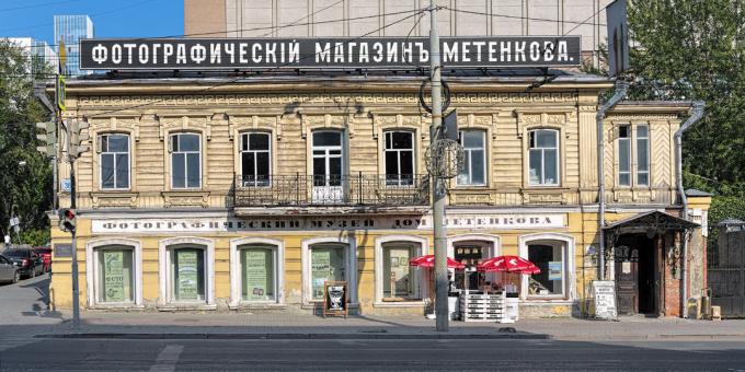 Minne mennä Jekaterinburgissa: valokuvamuseo "Metenkovin talo"
