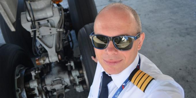 Andrew Gromozdin pilotti "Boeing"