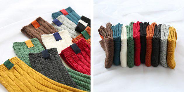 värillinen sukat