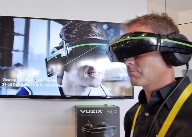 VR-pienoisohjelmat: Vuzix iWear Video Kuulokkeet