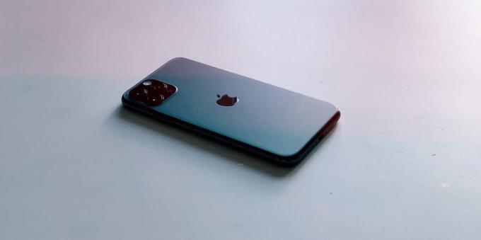 11 iPhone Pro: lasia
